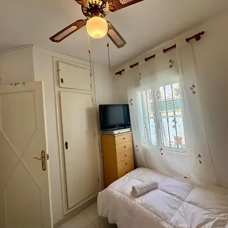 Holiday home Torrevieja Rentalholidays Ref 032 *